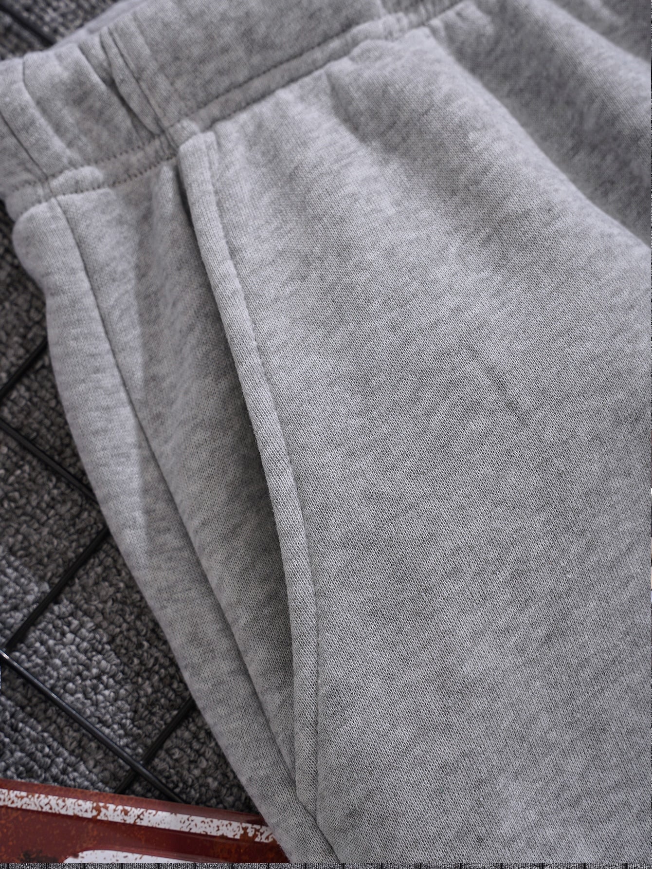 Men's Drawstring Waist Thermal Lined Sweatpants