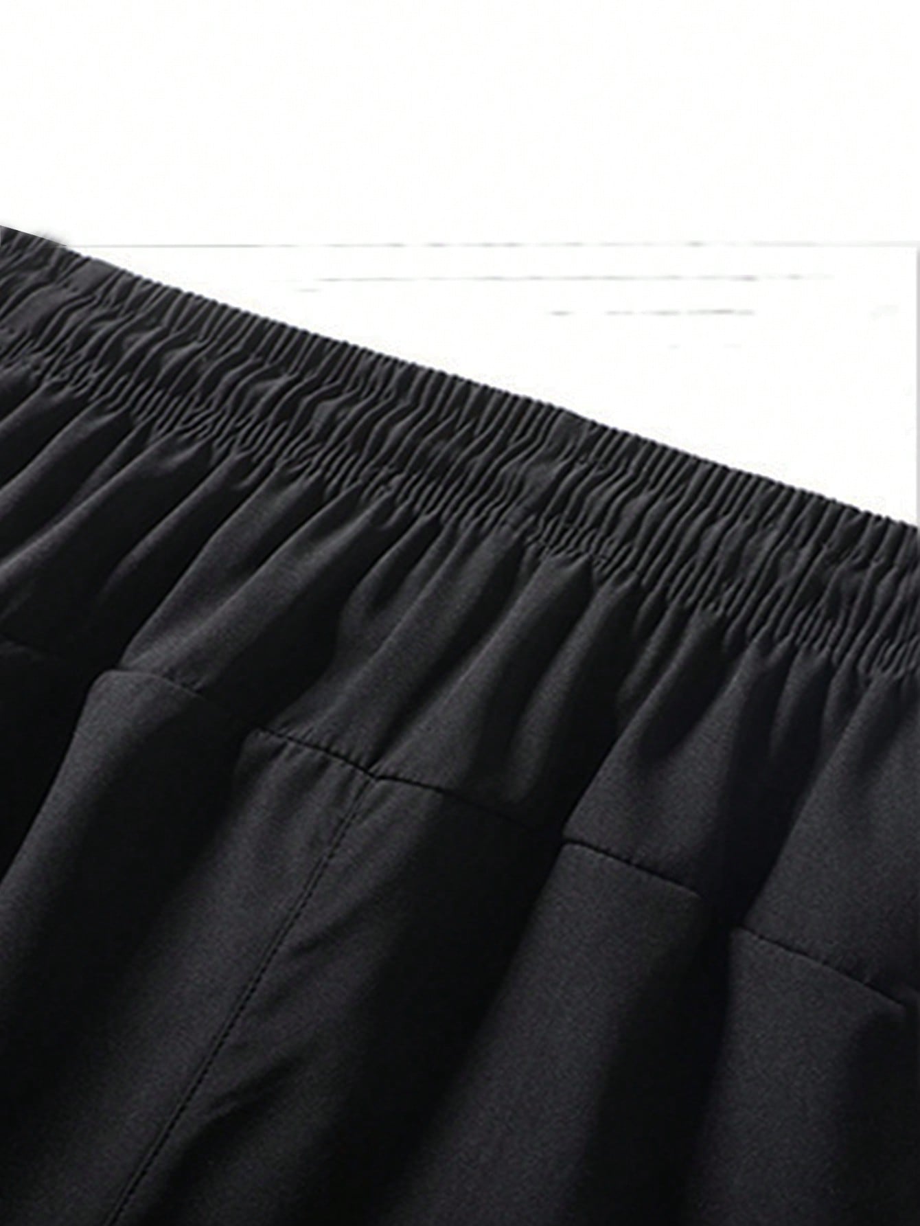 Men's Drawstring Waist Zipper Pocket Shorts